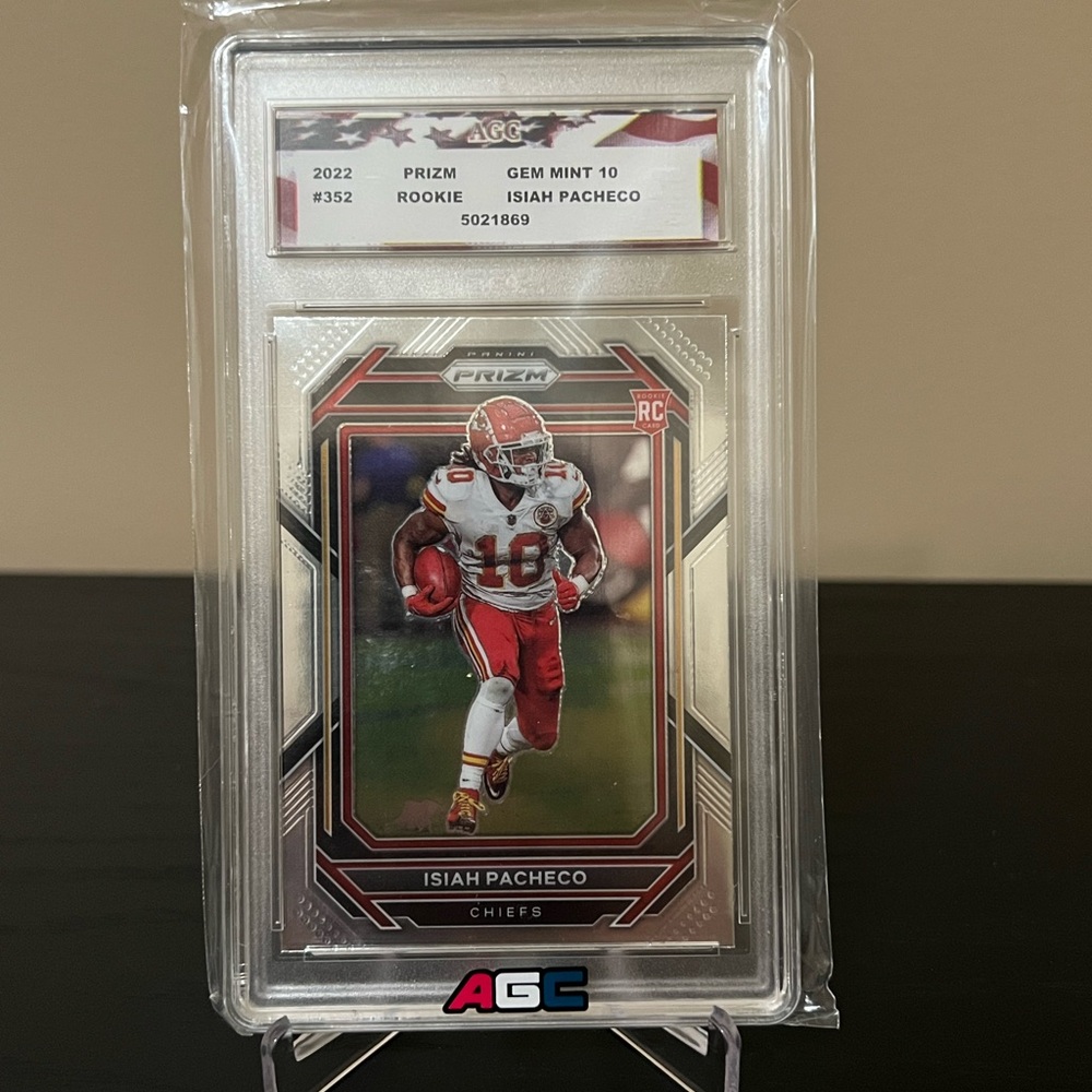 Isiah Pacheco 2022 Prizm AGC 10 Graded NFL Football Trading Card Rookie Chiefs